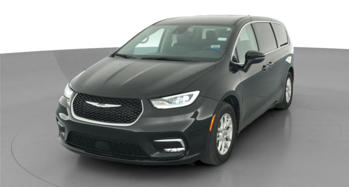 Thumbnail: 2023 Chrysler Pacifica - 1