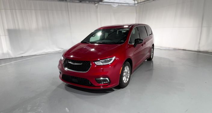 Thumbnail: 2025 Chrysler Pacifica - 1