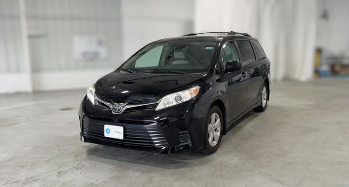 Thumbnail: 2018 Toyota Sienna - 1