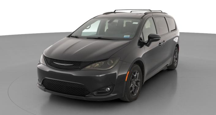 Thumbnail: 2019 Chrysler Pacifica - 1