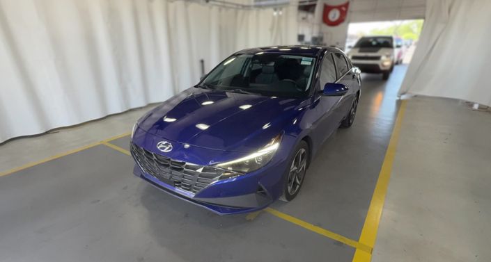 Thumbnail: 2022 Hyundai Elantra - 1