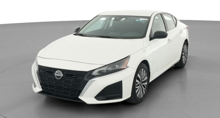 Thumbnail: 2025 Nissan Altima - 1