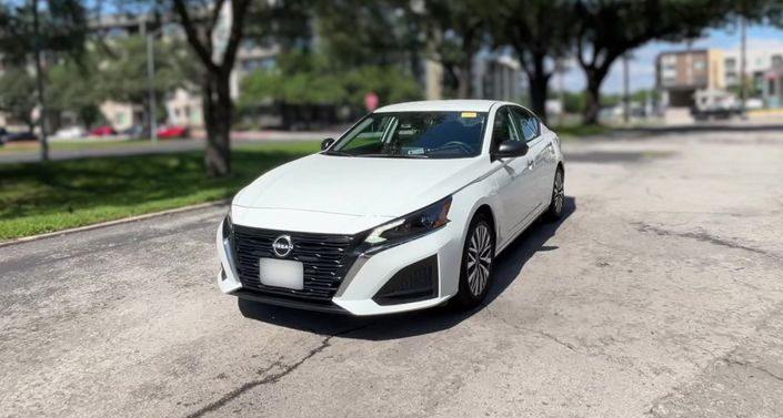 Thumbnail: 2025 Nissan Altima - 1