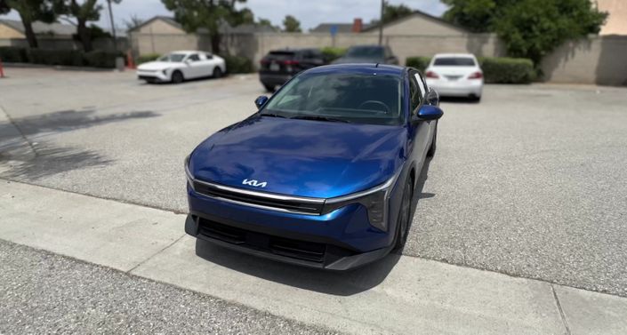 Thumbnail: 2025 Kia K4 - 1