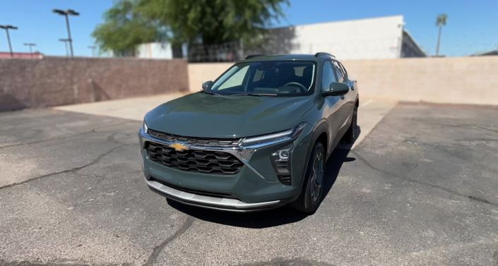 Thumbnail: 2025 Chevrolet Trax - 1