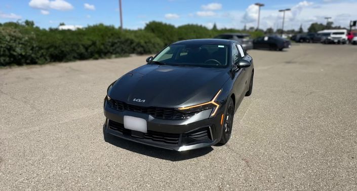Thumbnail: 2025 Kia K5 - 1