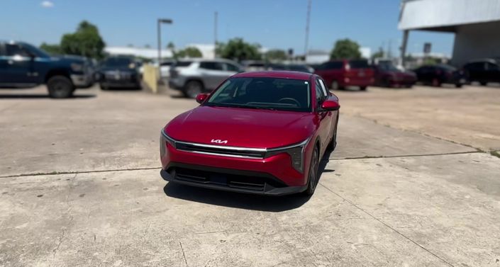 Thumbnail: 2025 Kia K4 - 1