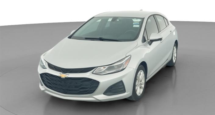 Thumbnail: 2019 Chevrolet Cruze - 1