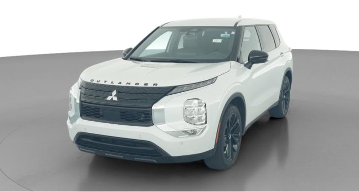Thumbnail: 2024 Mitsubishi Outlander - 1