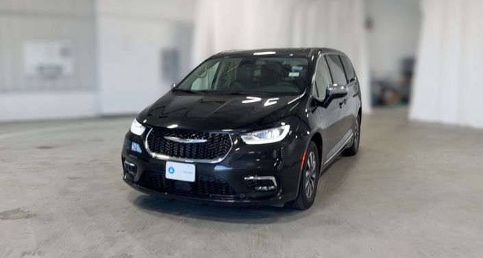 Thumbnail: 2023 Chrysler Pacifica - 1