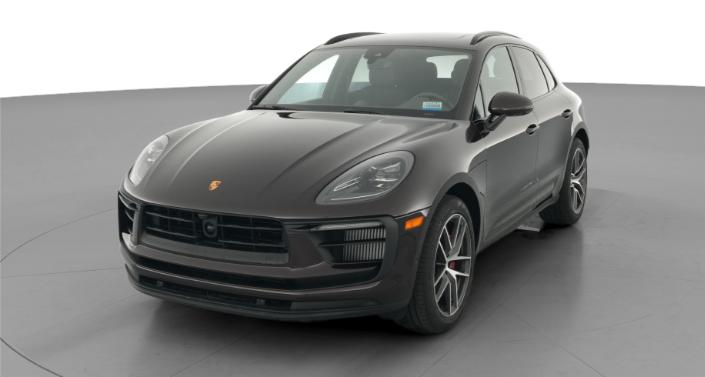 Thumbnail: 2022 Porsche Macan - 1