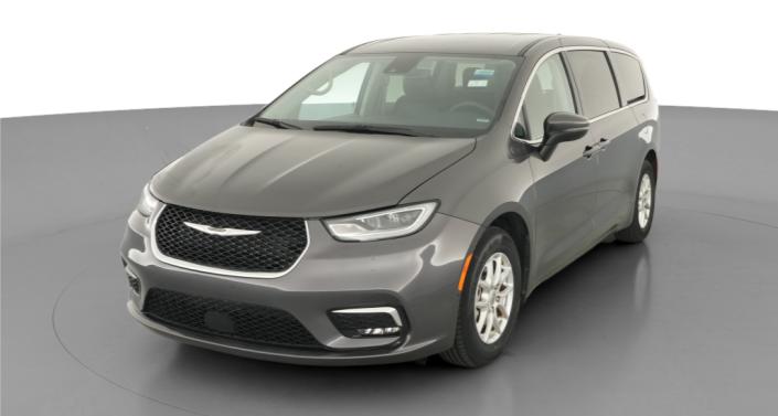 Thumbnail: 2023 Chrysler Pacifica - 1