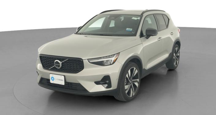 Thumbnail: 2025 Volvo XC40 - 1