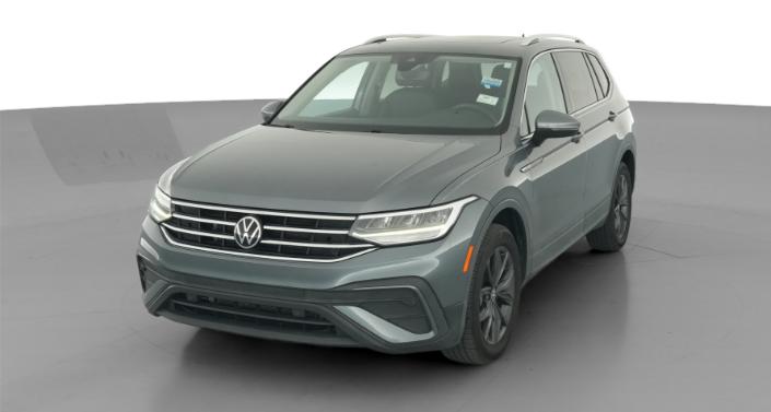 Thumbnail: 2022 Volkswagen Tiguan - 1