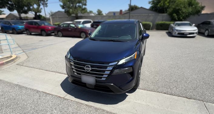 Thumbnail: 2025 Nissan Rogue - 1