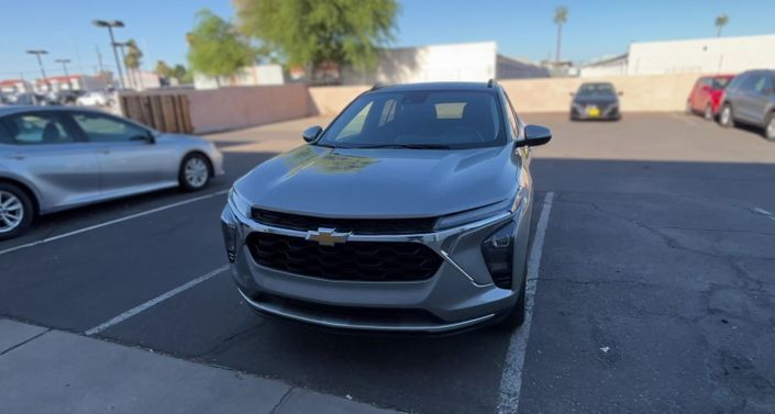 Thumbnail: 2025 Chevrolet Trax - 1