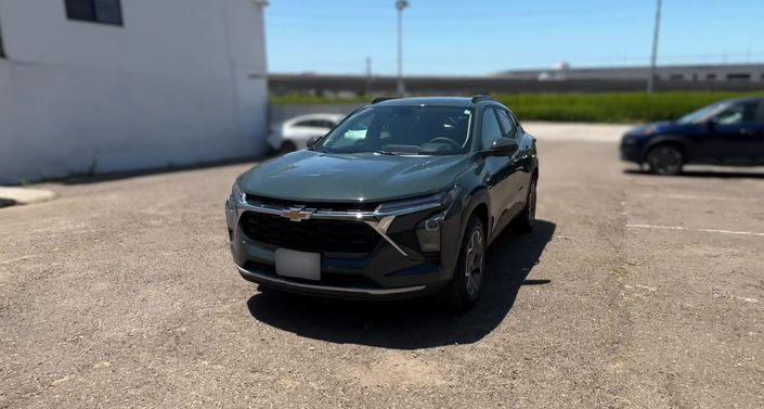 Thumbnail: 2025 Chevrolet Trax - 1
