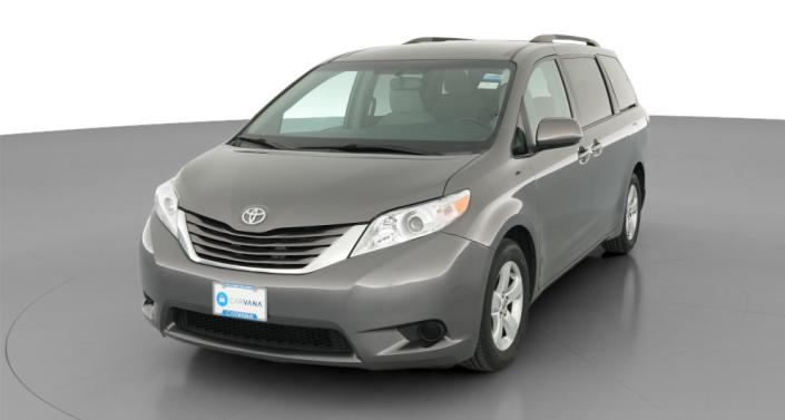 Thumbnail: 2017 Toyota Sienna - 1