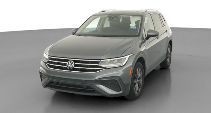 Thumbnail: 2022 Volkswagen Tiguan - 1