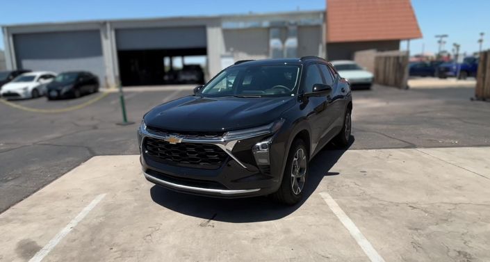 Thumbnail: 2025 Chevrolet Trax - 1