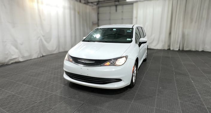 Thumbnail: 2020 Chrysler Voyager - 1
