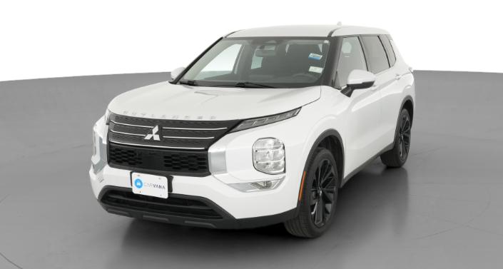 Thumbnail: 2022 Mitsubishi Outlander - 1