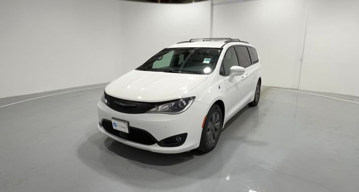 Thumbnail: 2020 Chrysler Pacifica - 1