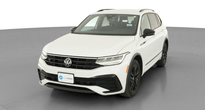 Thumbnail: 2022 Volkswagen Tiguan - 1