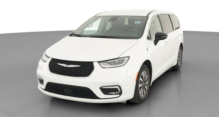 Thumbnail: 2024 Chrysler Pacifica - 1