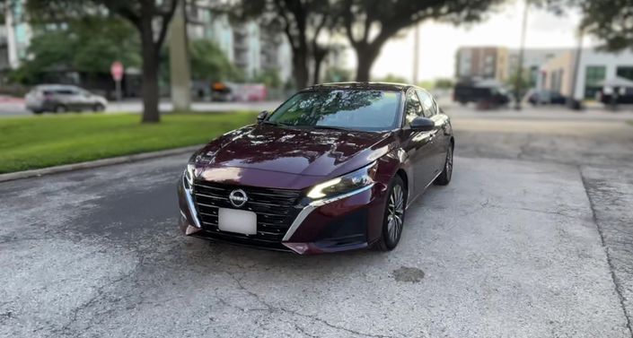 Thumbnail: 2025 Nissan Altima - 1