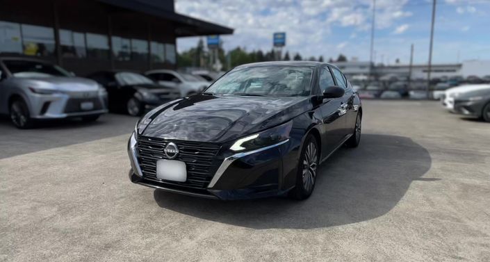 Thumbnail: 2025 Nissan Altima - 1