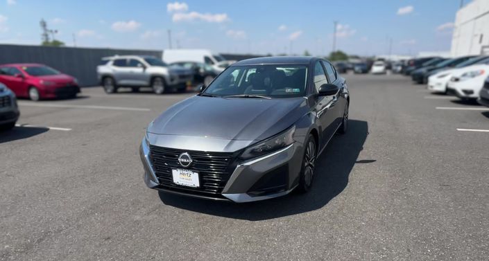Thumbnail: 2025 Nissan Altima - 1