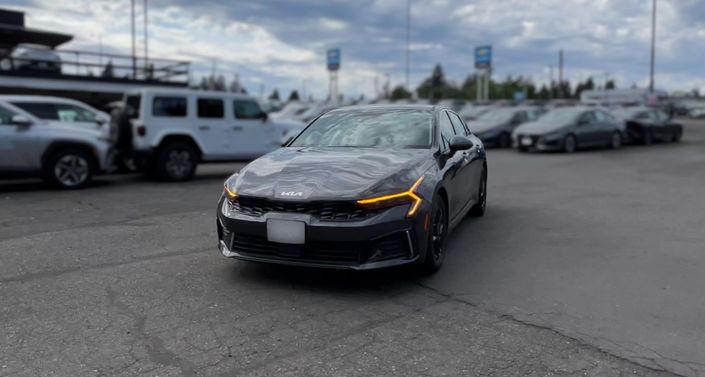 Thumbnail: 2025 Kia K5 - 1