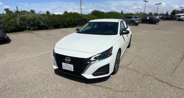 Thumbnail: 2025 Nissan Altima - 1