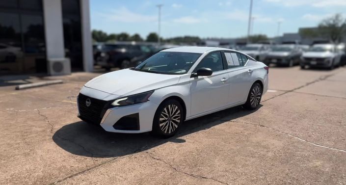 Thumbnail: 2025 Nissan Altima - 1