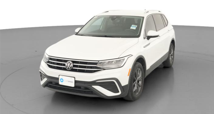 Thumbnail: 2023 Volkswagen Tiguan - 1