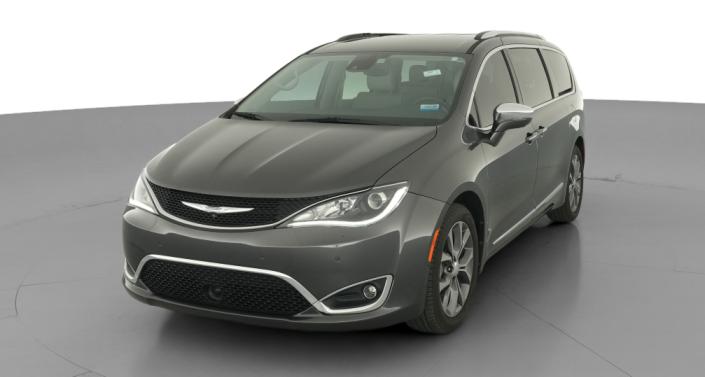 Thumbnail: 2017 Chrysler Pacifica - 1