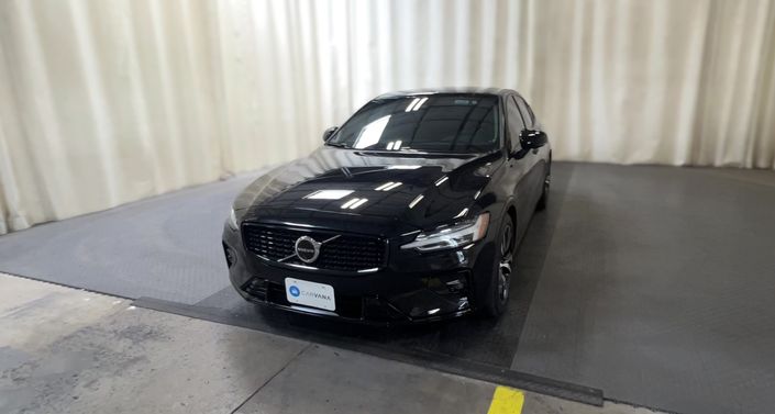 Thumbnail: 2024 Volvo S60 - 1