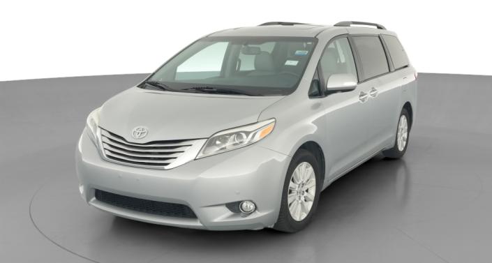 Thumbnail: 2015 Toyota Sienna - 1