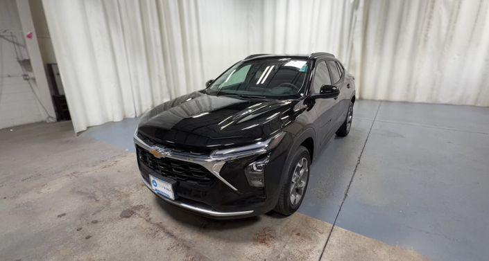 Thumbnail: 2025 Chevrolet Trax - 1