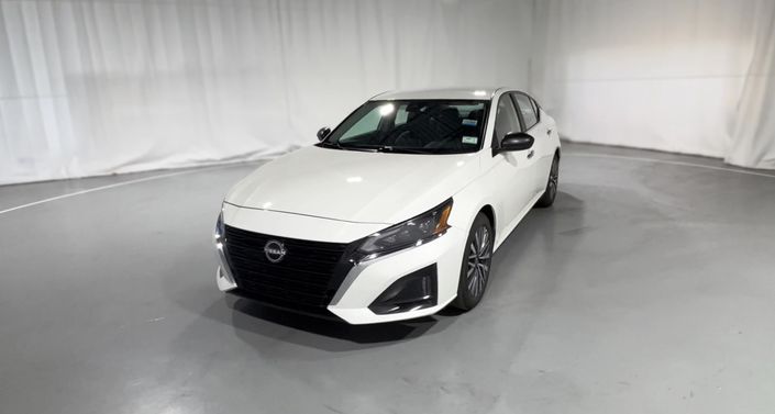 Thumbnail: 2025 Nissan Altima - 1