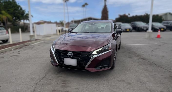 Thumbnail: 2025 Nissan Altima - 1