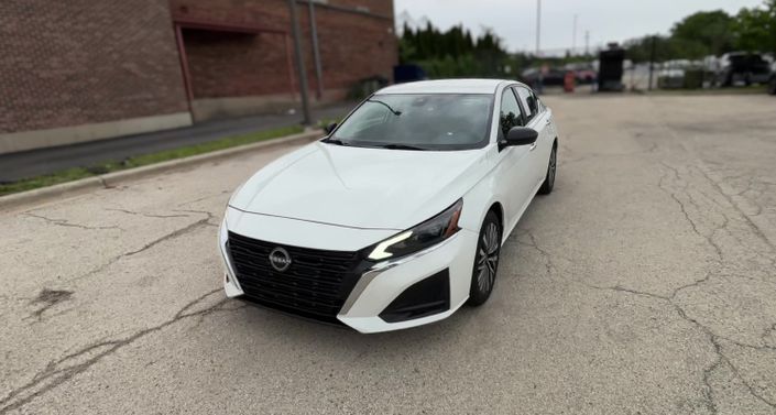 Thumbnail: 2025 Nissan Altima - 1