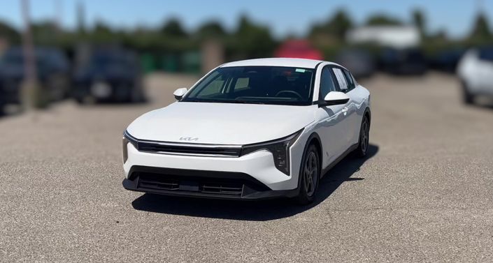 Thumbnail: 2025 Kia K4 - 1