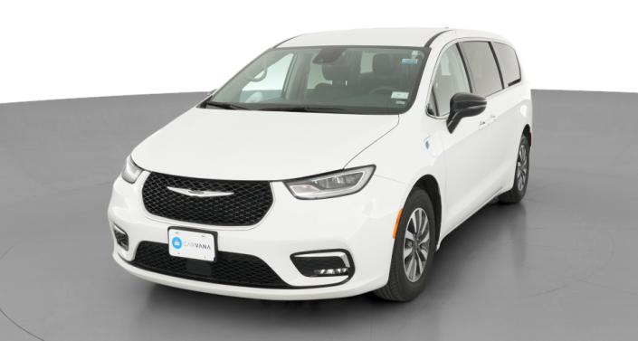 Thumbnail: 2024 Chrysler Pacifica - 1