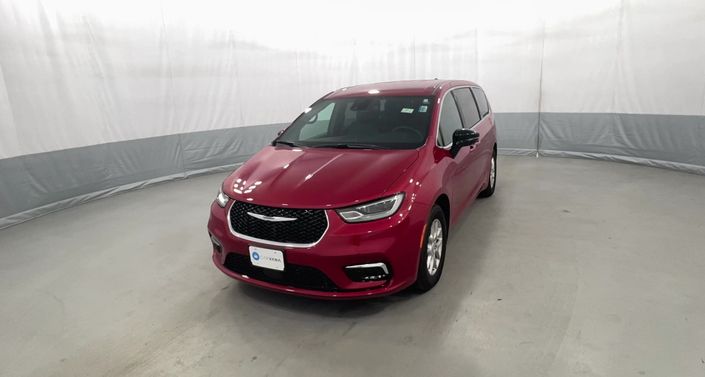 Thumbnail: 2026 Chrysler Pacifica - 1