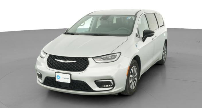 Thumbnail: 2024 Chrysler Pacifica - 1