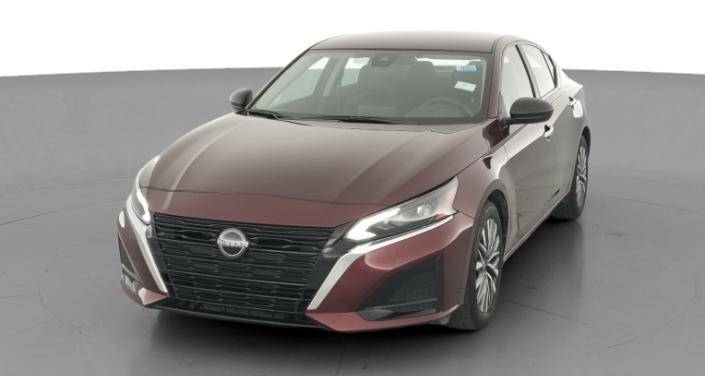 Thumbnail: 2025 Nissan Altima - 1