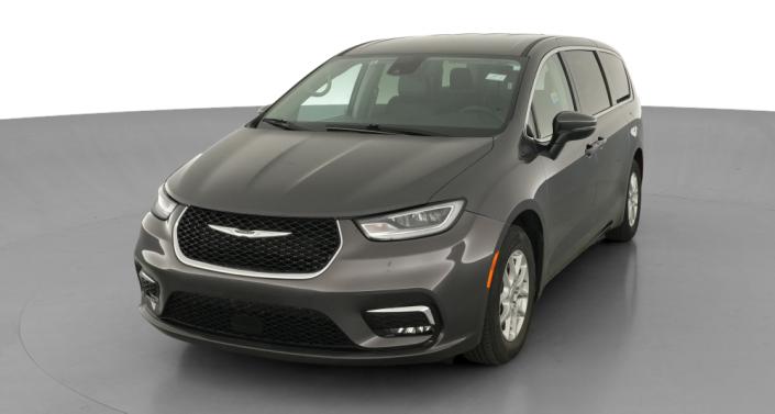 Thumbnail: 2023 Chrysler Pacifica - 1