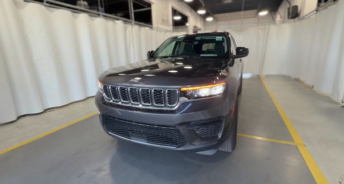 Thumbnail: 2024 Jeep Grand Cherokee - 1
